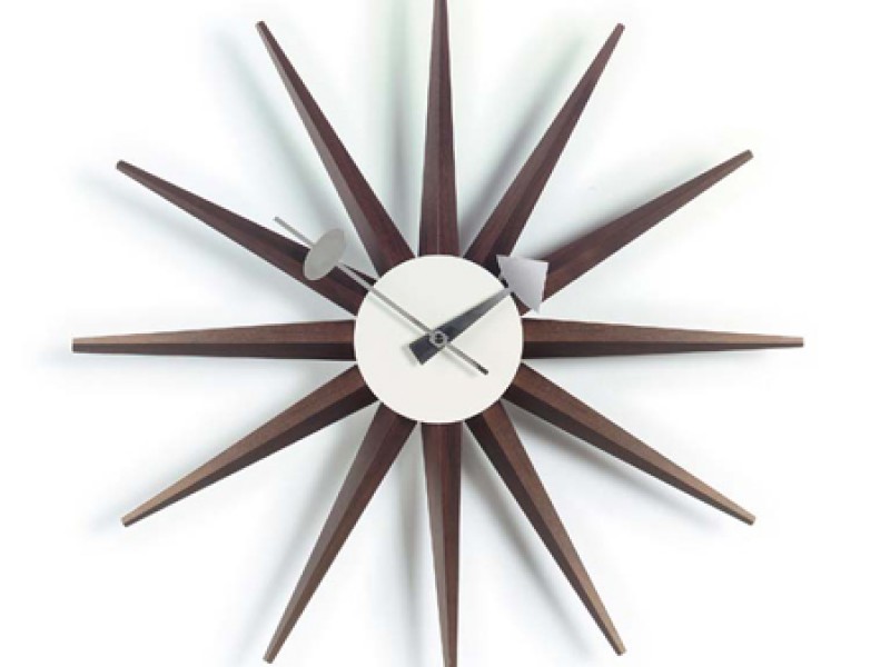 Sunburst clock fra Vitra